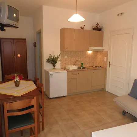 Daire Giannikas Livadi (Kythira)